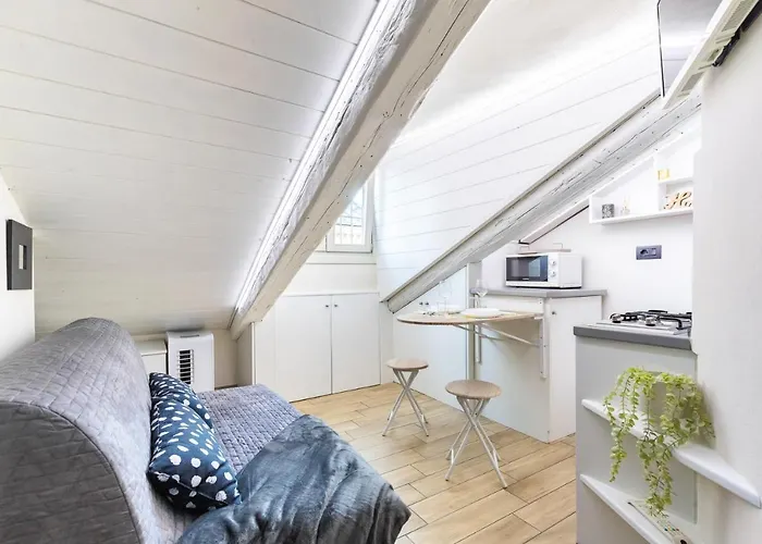 Mole White - Splendida Mansarda Davanti Mole Antonelliana Apartmán Turín